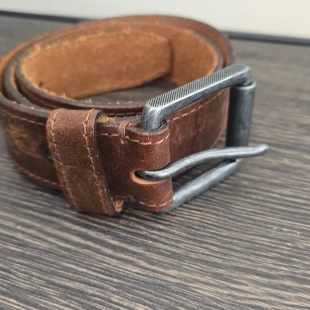 Levi's Genuine Tan Leather Belt, Distressed, Slvr Roller Buckle, EUC, S 30-32